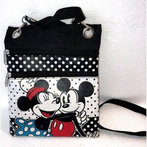 Disney Crossbody Bag Minnie  Mickey Mouse Hugging In Love